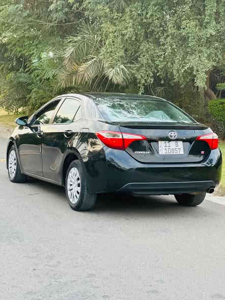 كورله 2014 وراد أمريكي 
بيها ٥قطع صبغ 

كير محرك مكفولات 

تخم تاير 

رقم هزه سنويه جديده 

السعر 98

مكان السياره بغداد حي الجامعه 

***********
