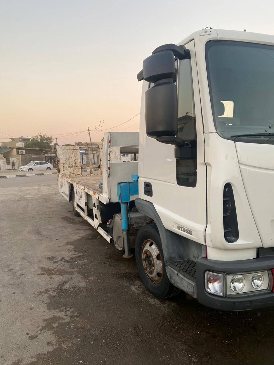 للبيع كرين صطحي جاهزة محرك 4سلندر ادبلة افيكو موديل 204تتفةتبريدالسعر165بي مجال ***********صلاالدين مشروع وطني
