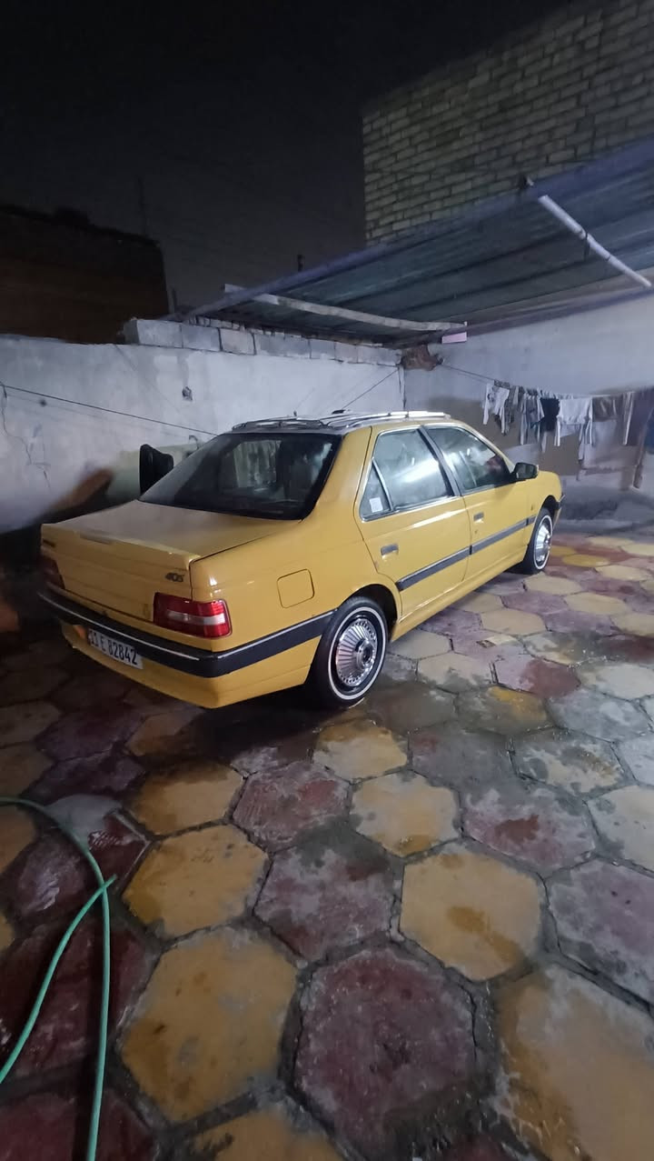 بيجو لميس 13 جاهزه للشارع
 ( ارضيه وتنته وكشنات وبطانه جدد مكينه كير تبريد كله جاهز تخم تاير لايت زنون درام شفات باتري جويتر قوايش جدد نوزلات اكسنت جدد)  
سعر 32 
واتساب ***********
