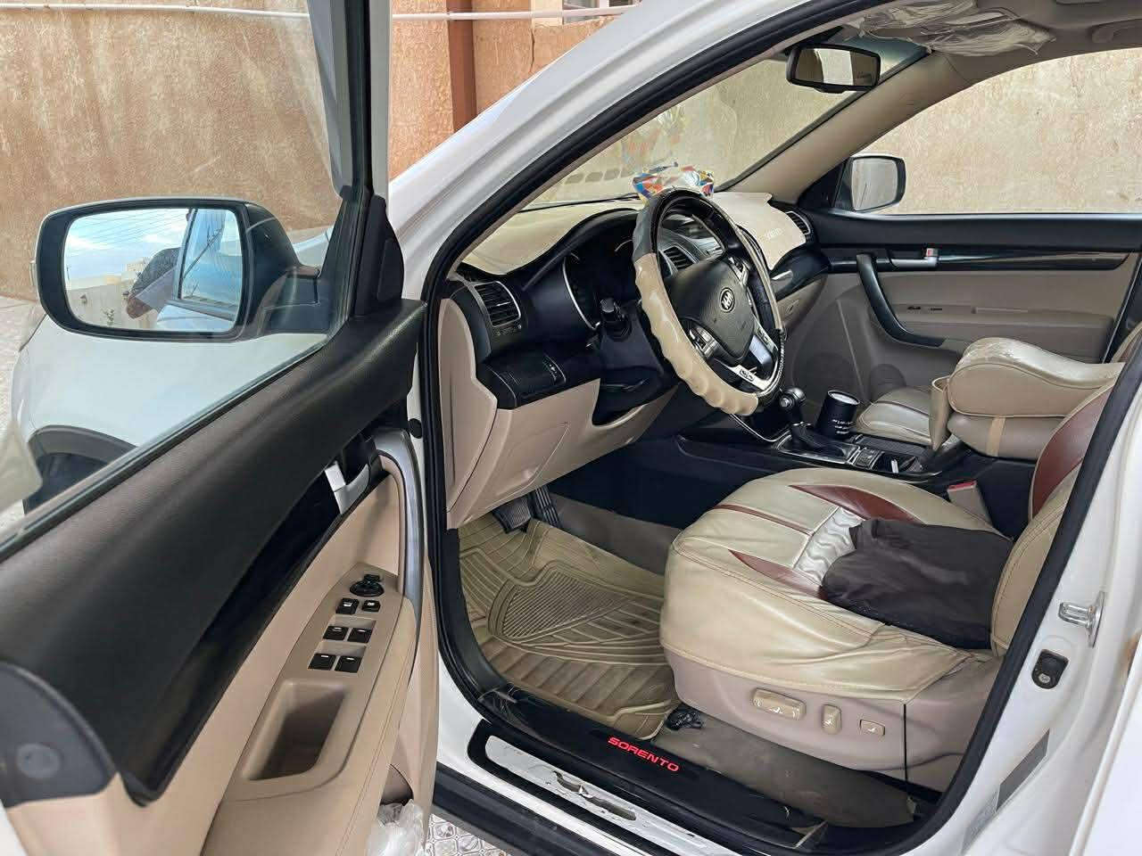 مكلف بالنشر سورنتو 2014 كلين بدون صبغ فول مواصفات ماعدا البصمة محرك 2400 مفتوح بسبب واشر الدهن لا صرف لانفخ تحويل مباشر رقم سليمانية ‏‪0782 917 3457‬‏ السعر 166 وبيها مجال
