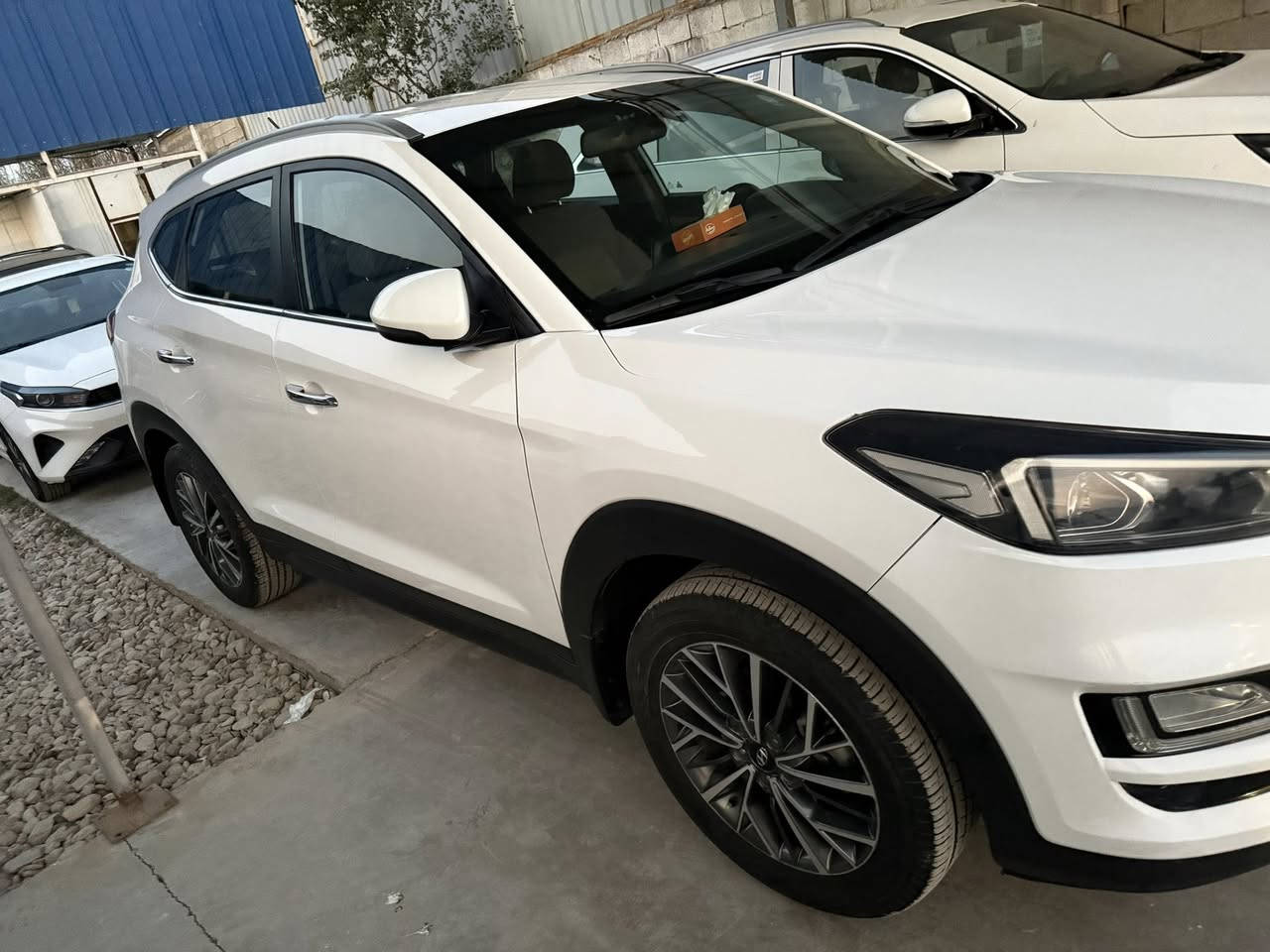 توسان 2019
كوري 
بصمه كشن كهرباء
مري. شفط 
حساس امامي خلفي. 
دبل لد
سعر 195
واسط. العزيزيه
***********
***********
