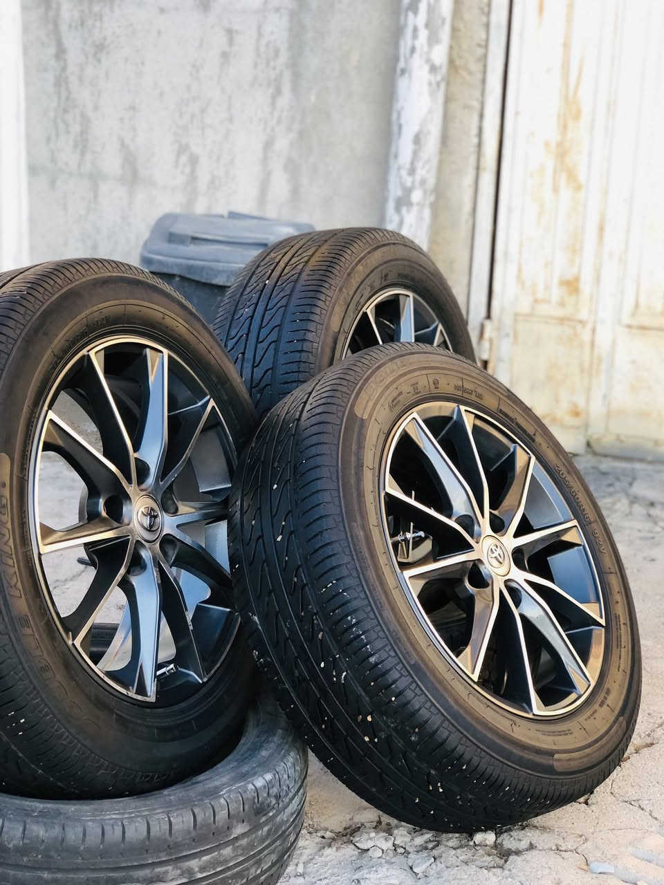 ئه م تايه ويله مان هه يه بوو فروش يان گورينه وه ماشاءالله شتيكى زور جوان و بى كيشه يه ماله كه خوى ديار سفر سفره
به يارمه تى ئادمينى ❤️🥰
***********
***********
