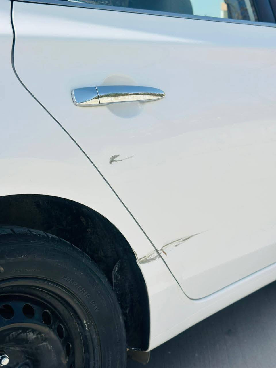 نیسان سینترا 2017 مواسەفات sv 
سبي به فري ئه مريكي
 ناوزه ر د  
 به س بونيدي بوياخه 
ره سمي سؤنه ره كه يم داناوه
 گيرو مه كينه به شه رت 
 نه كراوه ته وه لوك لوكه 
٨٨ هه زار رويشتوه 

سعر لە کۆمێنت داوابکە ڕاستەخۆ بۆت دیت 📩 

سه نه وي تازايه هه تا ٢٠٣٠ تازه يه به ناوي خؤمانه وه يه 
 ناو نيشان سليماني

ژمارەی خاوەنی 
***********
***********
