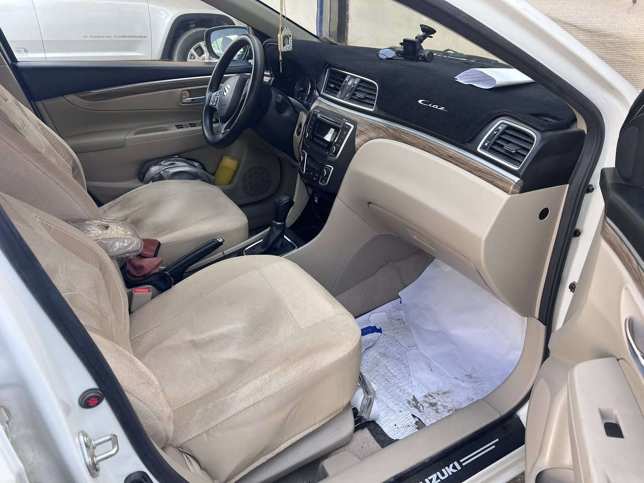 السلام عليكم
سوزوكي سياز2023 ماشيه 14 الف قابل للزياده
استلام الشركة العامة باقي عليها اقساط سنة ونص وتصير حرة كفيل ومقترض من نفس البيت السيارة مكفولة ماعدا رصعه زغيرة بالجاملخ عكس السايق 
السعر 20 مليون او اذا تريد تنطيني الي دافعهن اني للشركة وانت تكمل باقي الاقساط هم ماعندي مشكلة كلشي يتم بالاتفاق
تحياتي


**إذا كنت صاحب هذا الإعلان وتريد حذفه لأي سبب، رجاءا أرسل رسالة إلى الدعم الفني**