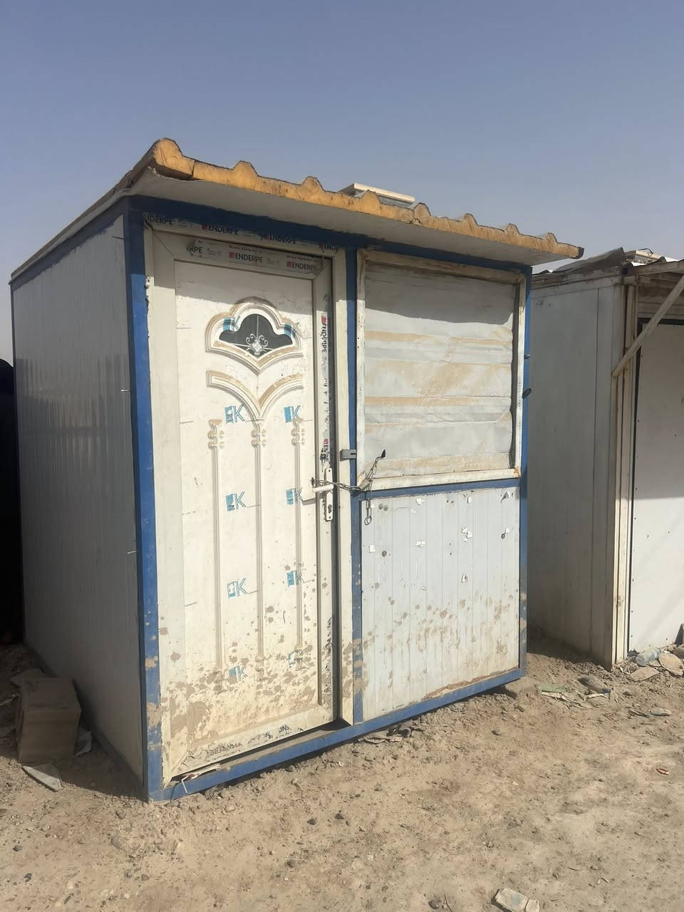 السلام عليكم ، يتوفر مكتب استنساخ للأجار يم دائرة الرعاية الاجتماعية قسم الرجال خلف كلية المعارف وبي شغل خير من الله واني عزلته صارلي شهر تقريباً السبب عندي غير شغل وملتزم بي ملاحظة المكتب ما بي اجهزة استنساخ انتَ تجيب وياك طابعه وتشتغل للاستفسار اكثر *********** ومن باب السعر لا تأكل هم ابد ما اختلف وياك 💙 وتدللون
