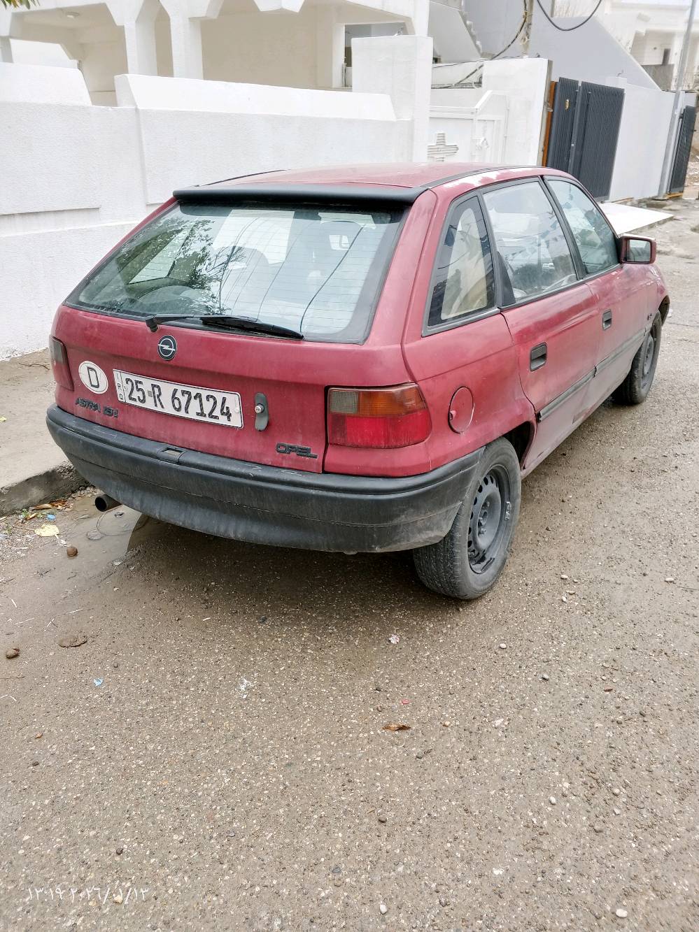 السلام عليكم اوبل استرا موديل 1992 رقم كركوك مشروع وطني لغايه 2029 يوجد دفتر بنزين سياره نظيفه راديتر جديد باتري جديد تخم كدام جديد كهربائيات كله شرط