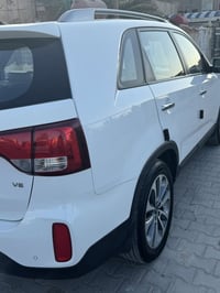 كيا سورنتو 2015 خليجي رقم بغداد مكفوله كفاله عامه 7راكب مع كشنات جلد  ...