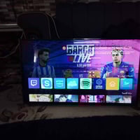 اخواني عندي شاشه نوع ديكو اسمارت انترنت الحجم 43 نظيف بي جميع البرامج ...