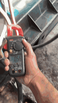 بومه قبق بلاستك بيه شويه تبخير بدون تنقيص وراس توليد ملفوف درجه اوله ٣٠٠kvراديتر جديد وسوير جديد كهربائيه المولده اي نقص مابيهه مكاني البياع وهذا رقمي ***********
