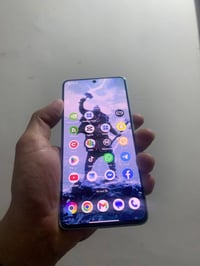 جهاز: POCO F6 الذاكرة :512 الذاكرة العشوائيه: (الرام) 16 كيگابايت المع...