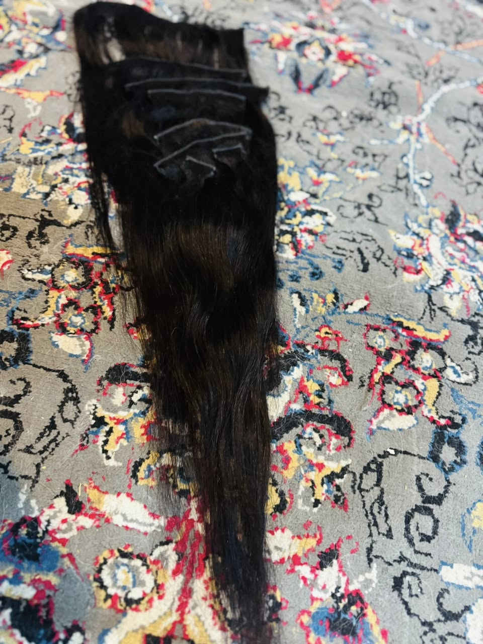 شعر طباقات 8 قطع طبيعي ميه ب ميه هاي صورته بعد تركيب تبدي من نهايه شعر يصير لنهايه اخذته 200 سعر 65


**إذا كنت صاحب هذا الإعلان وتريد حذفه لأي سبب، رجاءا أرسل رسالة إلى الدعم الفني**