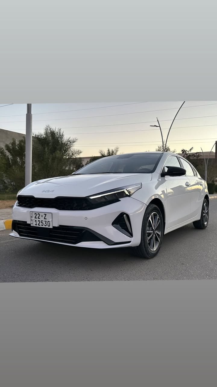 السلام عليكم 
 
‎✅    الـسـعـر    142$

🥇  نوع السيارة : 𝐊𝐢𝐚 𝐊𝟑

🥇 ســنــة الــصــنــع  :   2024   

🥇 قــوة الـمــحــرّك : 𝐕𝟒 => 𝟏𝟓𝟎𝟎 𝐂𝐂

🥇 الـمـواصـفــــات : كاملة رقم اربيل

فتحة سقف / فرش جلد / ٦ بالون / شاشة لمس مع كاميرا خلفية / تحكم مقود / مكيف لمس / بصمة داخلية / بصمات خارجية / انارة فول ليد / مرايا طي / مانع انزلاق / حساسات ٣٦٠ / اتو هولد وبريك 

🥇 الـمـسـافـــة الـمـقـطـوعــة :  15 𝐊𝐌 
  
🥇 الـــســـعـــر : 142

👈🏻 لـلمـزيـــد مــن الـتـفـاصـيـل يـمـكـنـكـم الـتـواصـل

☎️ :  ***********
تكريت حي الزهور
    
___________________________________
