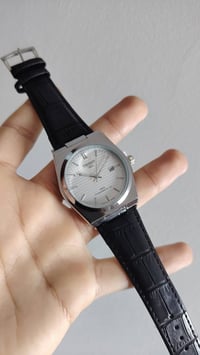 توسوت • تيتانيوم • سير جلد طبيعي