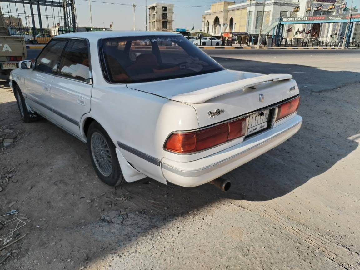 مارك عضم موديل 91
جاهزة من محرك وكير وحداديه وتبريد وتخم تاير سنويه ل29 وشرط التحويل عنوان بابل ***********
*********** الهندية, كربلاء
