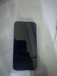 ايفون ١٣ عادي بطاريه ٩٧ بعده بل ضمان ينتهي بشهر رابع. الجهاز جديد ممبد...