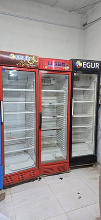 عارضات للبيع ايكور تركي الاصلي سعر 400الف للثلاجة الوحدة للاستفار 0772...