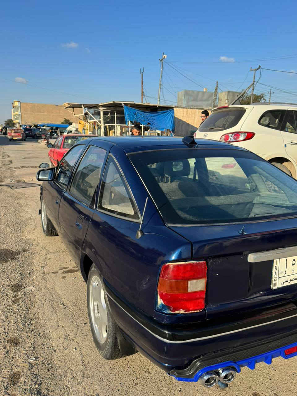 رقم صلاح الدين
السياره خير من الله 
صدر جديد 
تخم تاير 
ويل 15 بلادي 
سستم مسجل وسماعات شاشه 
كهربائيات كلها شغاله. مكينه 16 بيها تنقيص دهن  30وبيها مجال قليل للشراي 
ملاحظه بيع فقط خابرني ودلل عنوان تكريت صلاح الدين 
هاتف ***********
