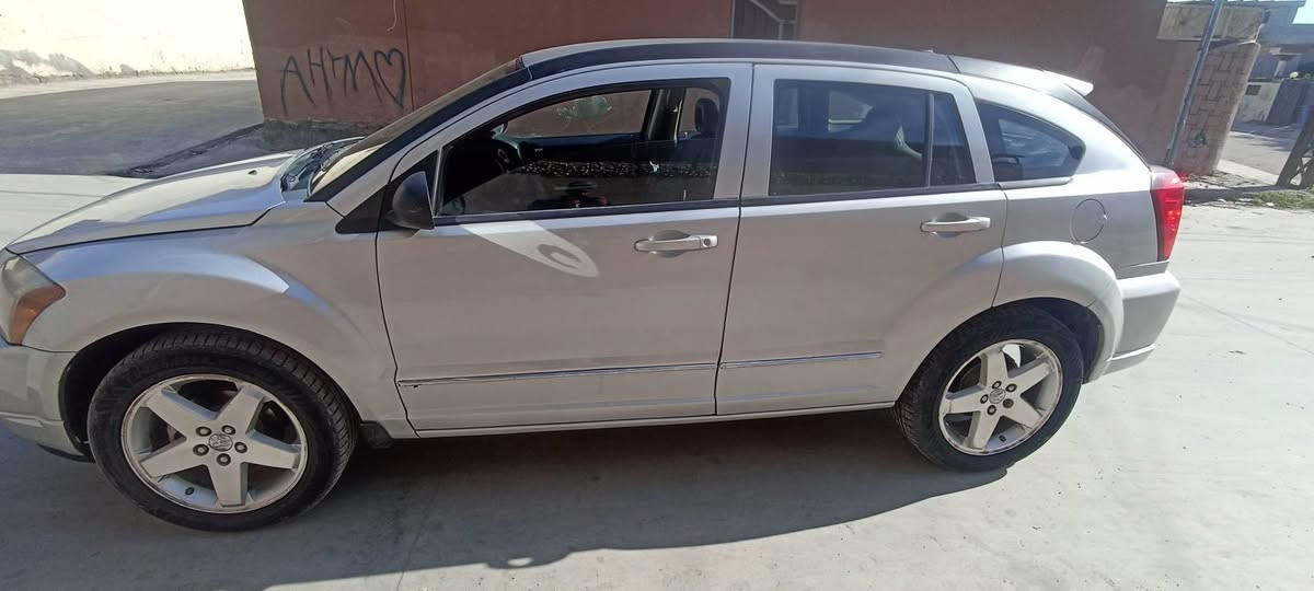 دوج كاليبر للبيع او مراوسة موديل 2008 بيها قطعتين ونص صبغ بدون دواخل كير مكينة وتبريد بشرط عدها كوبون بنزين رقم اربيل موقع كركوك للتفاصيل أكثر اتصل على رقم.   ‏‪0785 818 1059‬‏
واتساب ***********
سعر ٦٨ومجال كركوك, العراق
