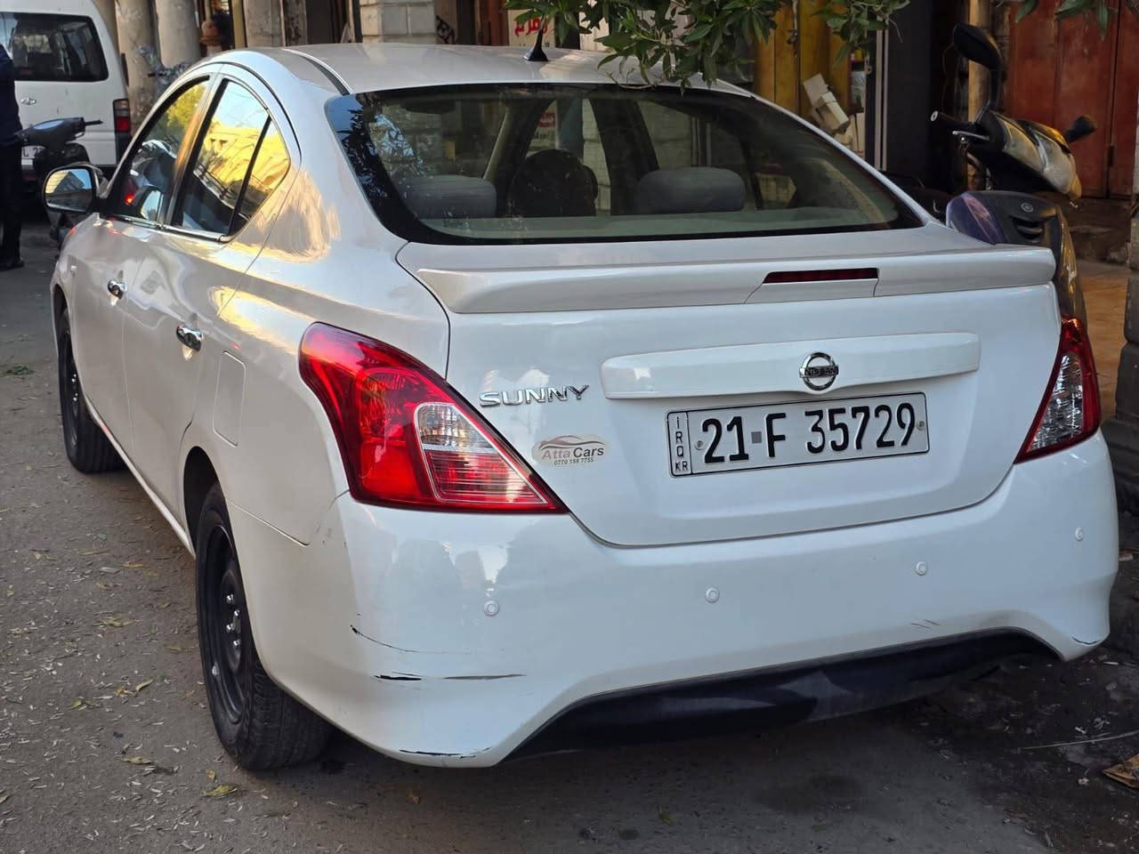 نيسان سني 2021
سعر 125 وبيها مجال للشراي 
ممتواجد عل فيس 
واتساب / ***********  
رقم سليمانية باسمي تحويل او وكاله بشرط 
سياره نظيفه استعمال قليل ماشيه 50 الف كيلومتر جاهزه مابيها نقوصات بس هاي طخات بسيطه عل بارد وما مسويهن مكاني بغداد الاعظميه
