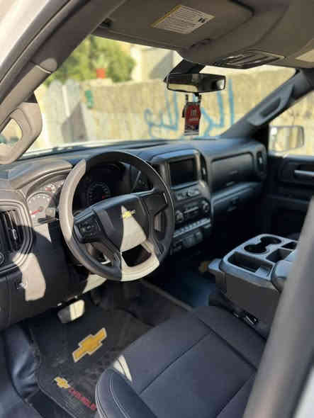 سلفرادو 2020  بجم كبس 
ارقم اربيل 

مكينه ٢٧٠٠ تيربو 

باب طويل بيدي قصير 

هاند بريك كهربائي 

4*4

 تشغيل عن بعد 

باب بدي كهربائي 

شاشه كبير 

كامره خلفي 

السعر ٢٢٥ 

مكان السياره بغداد /الزعفرانيه 

***********
