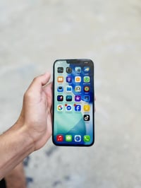 ايفون ١٤ بلاس • ١٢٨ • شاشة ابل اصلية