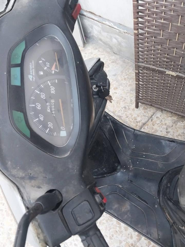 سلام عليكم للبيع فضاي يباني لاصلي سرعه ١٠٠ مكفوله دراجه مكينه ما مفتوحه كفاله على وضع رمبه نكره سلف شلعه شك لكاع سعر ٣٧٥ مكان بغداد بلديات مكينه ناعمه أوراق كامله نتصل *********** خاص ماكو
