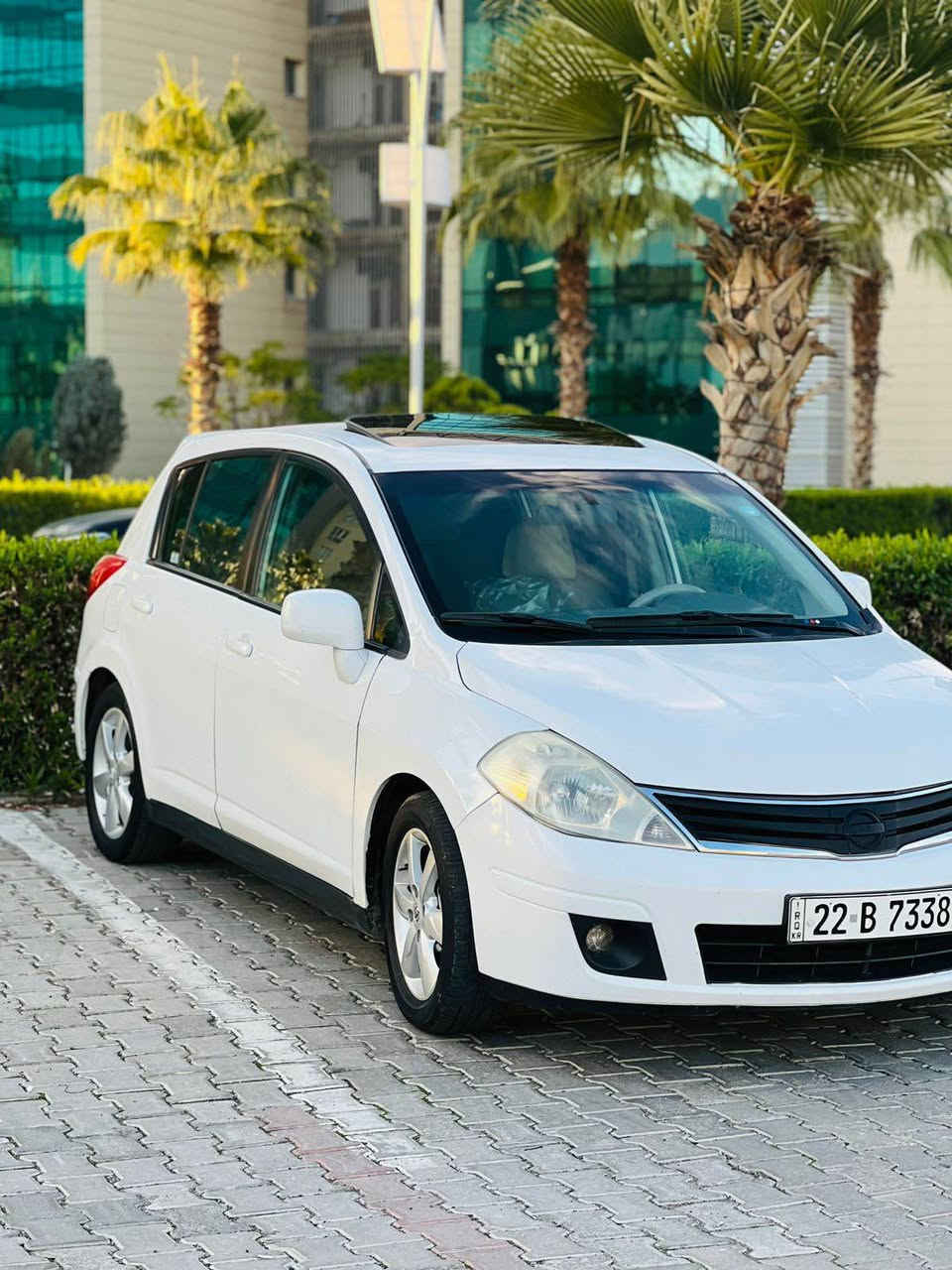 نيسان تيدا مۆدێل 2013
سئ پارچه سبوخ . چاملخى سكن و بؤنيت و
چاملخى پشته وه ى سايق پيشى ناوى گرتيه 
مۆبايل . واتس ئاپ ***********
سلایت أربيل, العراق
