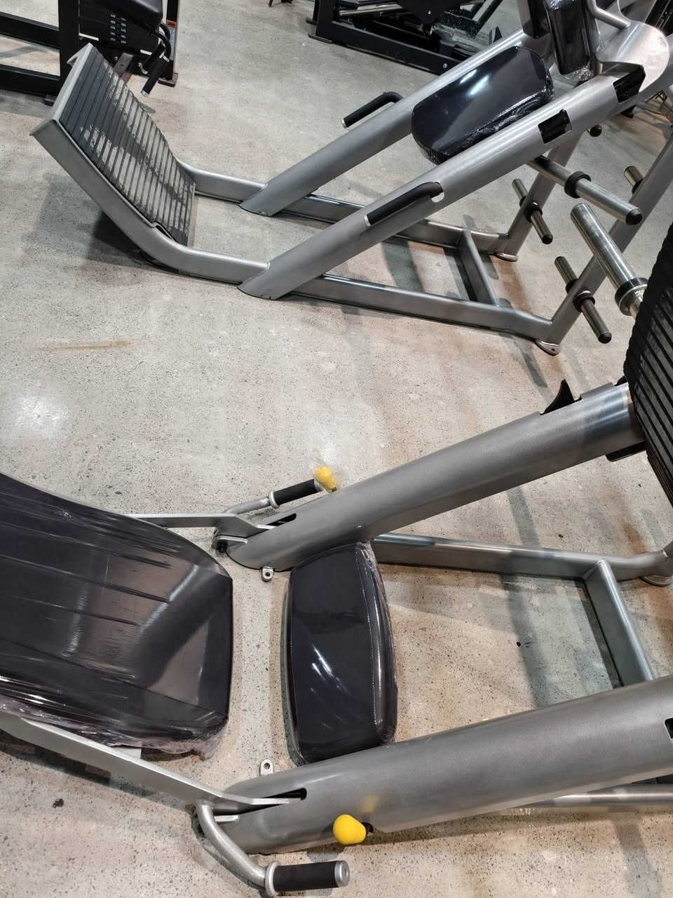 New Arrival Cybex
Welcome to inquire😉

#GymSupplier #FitnessWholesale #GymEquipmentManufacturer #CommercialGymSolutions #FitnessBusiness #GymFranchise #B2B #OEM


**إذا كنت صاحب هذا الإعلان وتريد حذفه لأي سبب، رجاءا أرسل رسالة إلى الدعم الفني**