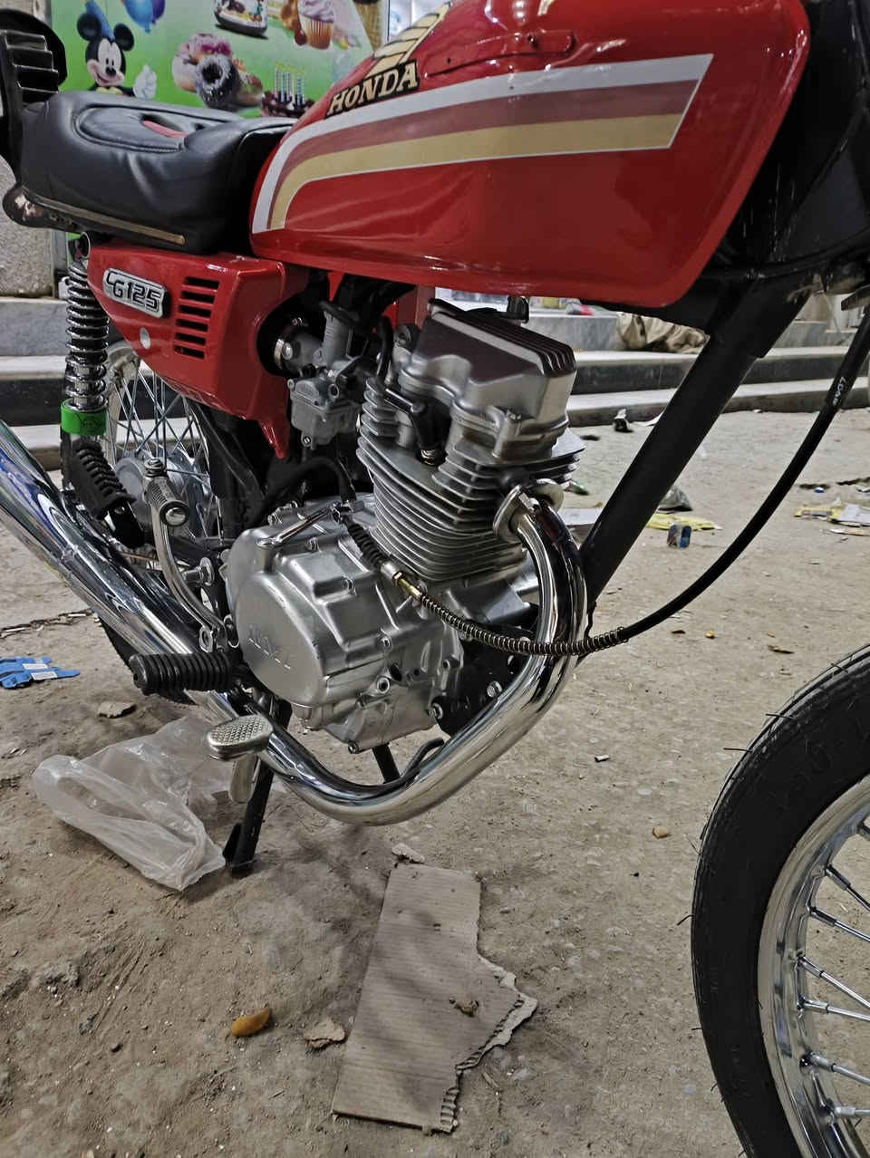 سلام عليكم دراجه معمره صار ثلث تيام دراجه بدون اوراق سعر 750 وبيهاء مجال شراي يتصل ***********
