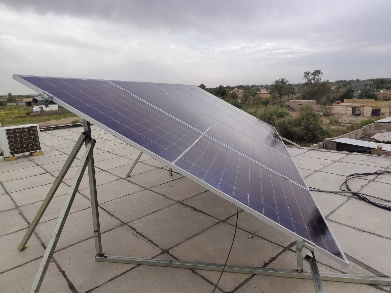 مستمرين بتجهيز منضومات الطاقه الشمسيه🌞 للحصول على (طاقه نضيفه وبيئه نضيفه 🌈🌿) 

تم تجهيز  منزل بمنضومه طاقه شمسيه ⚡⚡
بمقدار 10A نهاري +10A ليلي لمده 4ساعات 🌠
بالاعتماد على 
1- انفيرتر من ماركه Deye 6kw ip65   ضمان 5سنه 
2-بطاريه من ماركه Rizon10kw ضمان 5 سنه
3-الواح ماركه لونجي himo x7 620w ضمان20سنه

للحجز و الاستفسار التواصل واتساب 
قسم الصيانة / ***********
قسم المبيعات/ ***********
