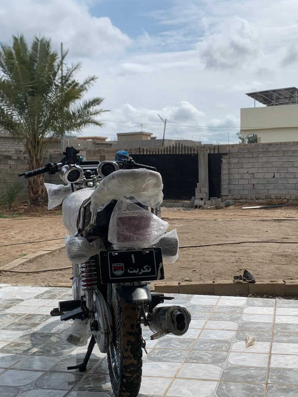 للبيع تايكر
موديل 2024
محرك شرط مامفتوح ولا ملعرب بي
كهربائيات كلها شغاله 
باب اول وزن ثقيل
الدراجه نضيفه انضف من الصوره
المكان تكريت البوعجيل فلكه فرسان العلم
الرقم***********
