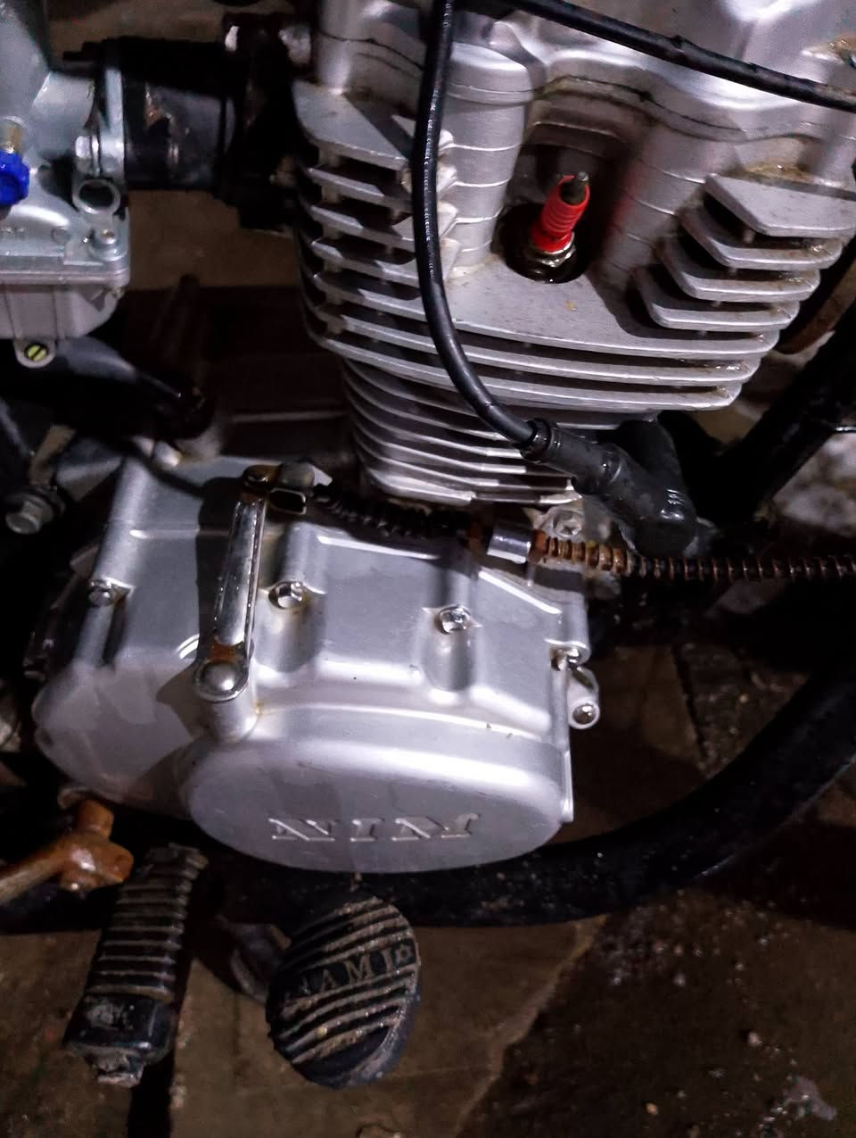 سلام عليكم ايراني كلك للبيع مكينه نامه اريدها ب 375 وبيها مجال مكاني بصره الجزائر تواصل ***********
