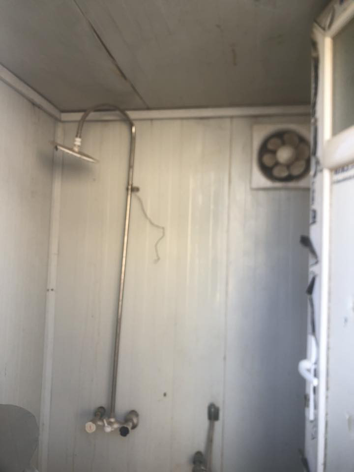 للبيع نضيف وجاهز ***********
