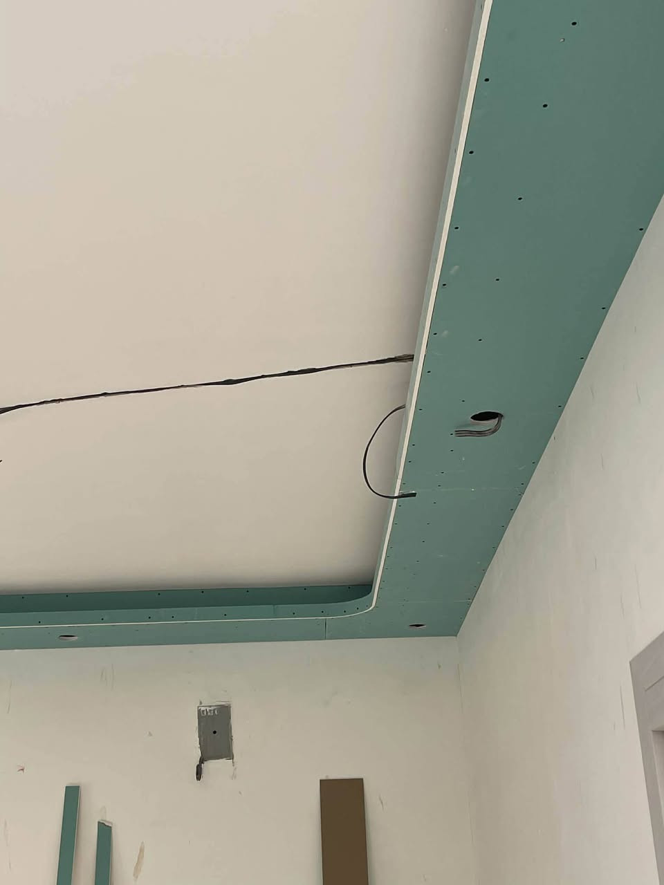 ✨ تصميم وتنفيذ جبس بورد باحترافية عالية ✨

  🔥🔥 العمل داخل تكريت الديوم العلم بيجي

سعر المتر  بوكس اخضر 18 الف مواد وعمل 

سعر المتر ركم 25 الف مواد وعمل  🪜🌈

الاتصال *********** واتساب 📞📞
