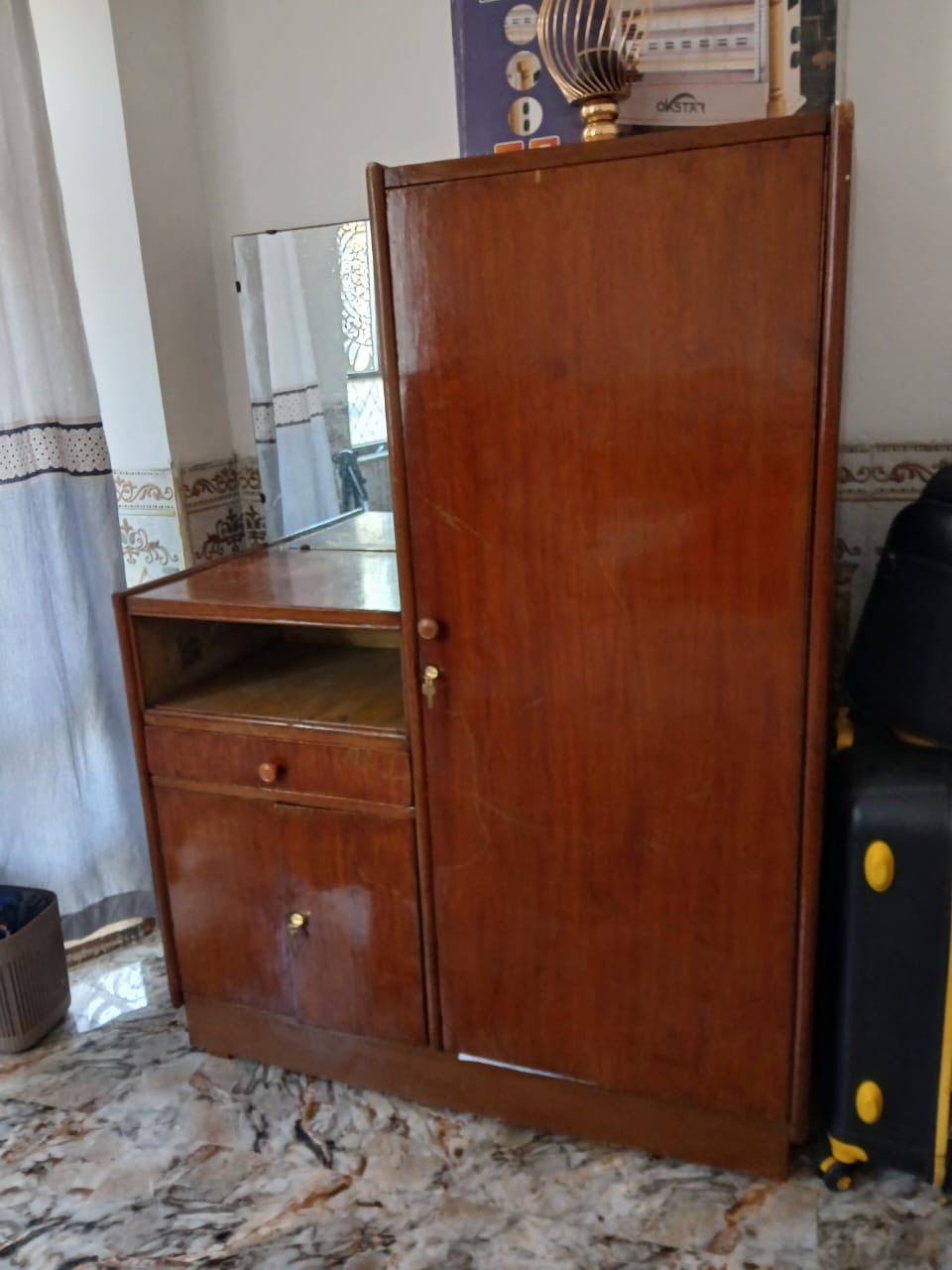 كنتور للبيع سعره ٧٠ تكمه وثكيل


**إذا كنت صاحب هذا الإعلان وتريد حذفه لأي سبب، رجاءا أرسل رسالة إلى الدعم الفني**