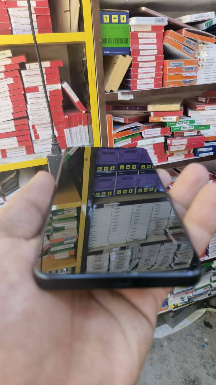 سلام عليكم جهاز للبيع 
Poco X7 Pro 
الذاكره512
العشوائية 16
ببجي120فريم
الجهاز نضييف ومرتب كارتونه واغراضه كامله
السعر400
رقمي للشراي فقط ***********
العنوان النجف الاشرف المدينه القديمه
