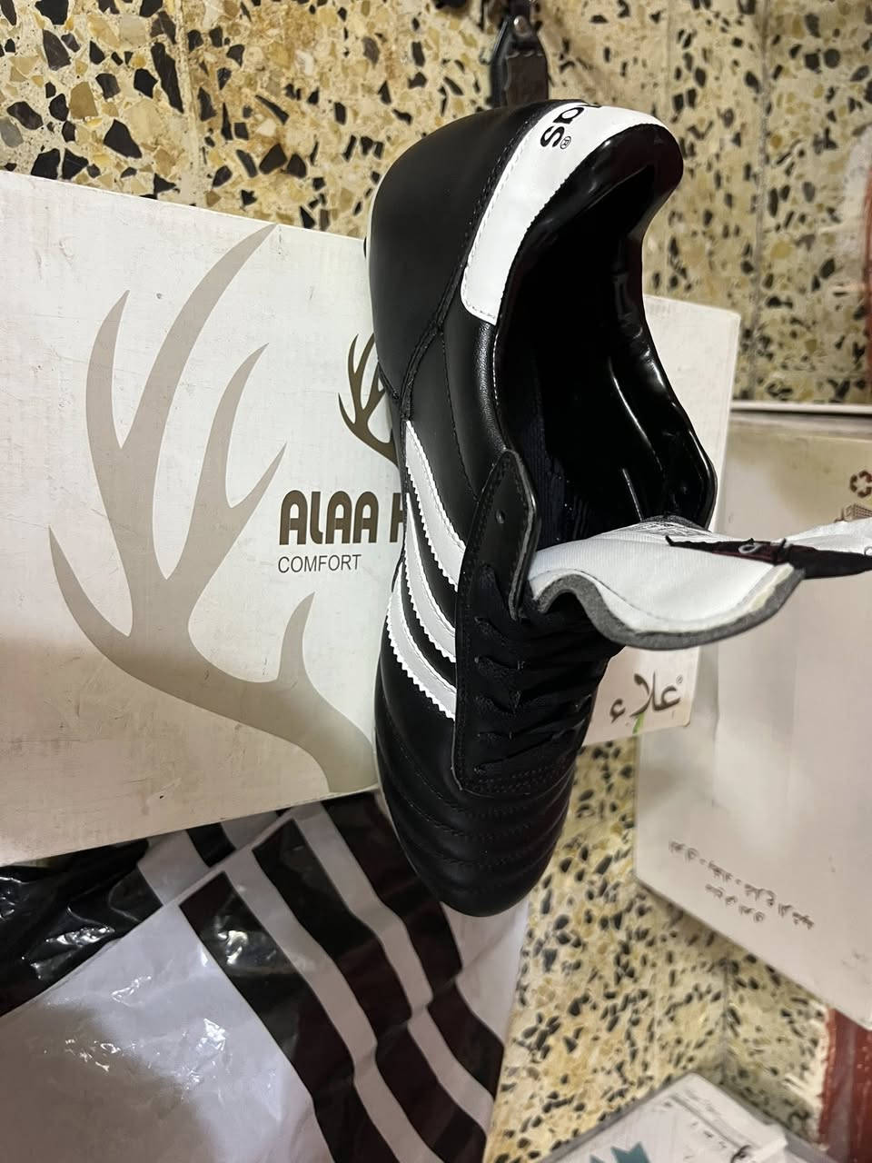 القياس ٤٣ الاصلي السعر ٧٥ مع التوصيل
الي مو رياضي لا يدخل خاص رجاءا


**إذا كنت صاحب هذا الإعلان وتريد حذفه لأي سبب، رجاءا أرسل رسالة إلى الدعم الفني**