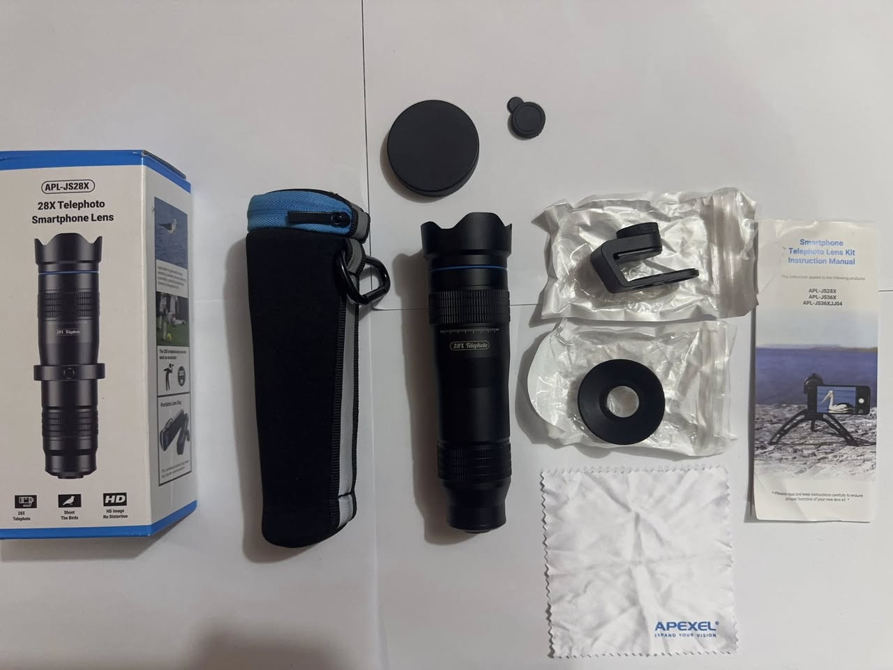ناضور تقريب
ماركة apexel الماني غني عن التعريف

تقريب 28x حقيقي تليفوتو + تقريب الموبايل
مدى كيلو ونص 

 ودقة HD بدون تشويش راقي جدا على الفحص

يستخدم للصيد او للرصد

ينشد بلموبايل بي قاعدة 

بي قطعة يستعمل ناظور رصد تباوع بعينك بدون موبايل
وينشد على ستاند همين

ويا المحفظة مالته والكتلوك ووصلة التنظيف وقطع حماية العدسات  وقطع التثبيت بلباكيت


**إذا كنت صاحب هذا الإعلان وتريد حذفه لأي سبب، رجاءا أرسل رسالة إلى الدعم الفني**