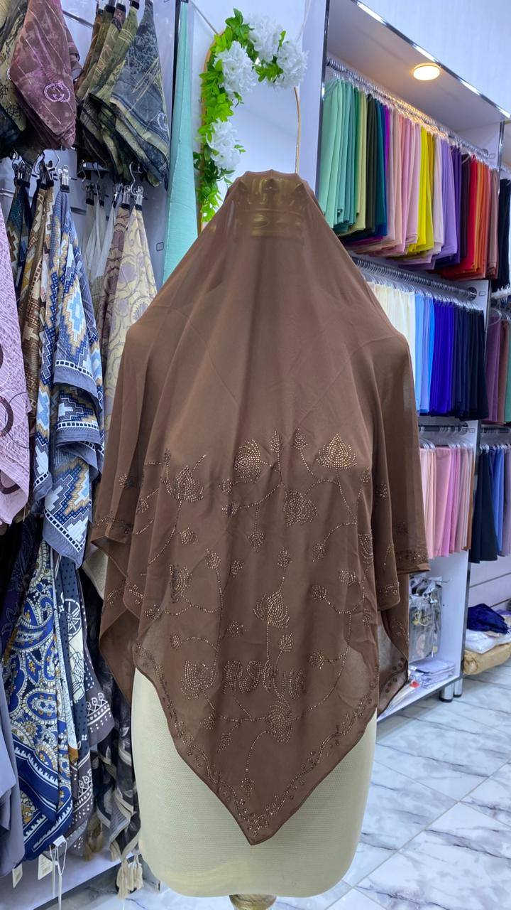 😍😍ربطة جرجيت سادة مشغول ستراس😍😍
😘😘قياس ١٣٠ سم😘😘
☺️خانقين خلف مجمع حبيب مول مجاور مجمع قنبر  ☺️


**إذا كنت صاحب هذا الإعلان وتريد حذفه لأي سبب، رجاءا أرسل رسالة إلى الدعم الفني**