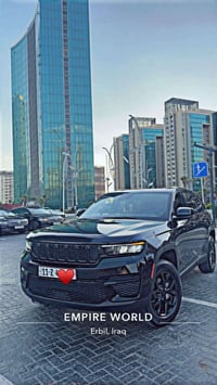 للبيع جيب موديل24فئه بلاك توب التيود سياره كلين حتى دعاميه نفسها راجعه...