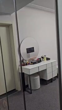 غرفة نوم • هوم سنتر • استعمال قليل