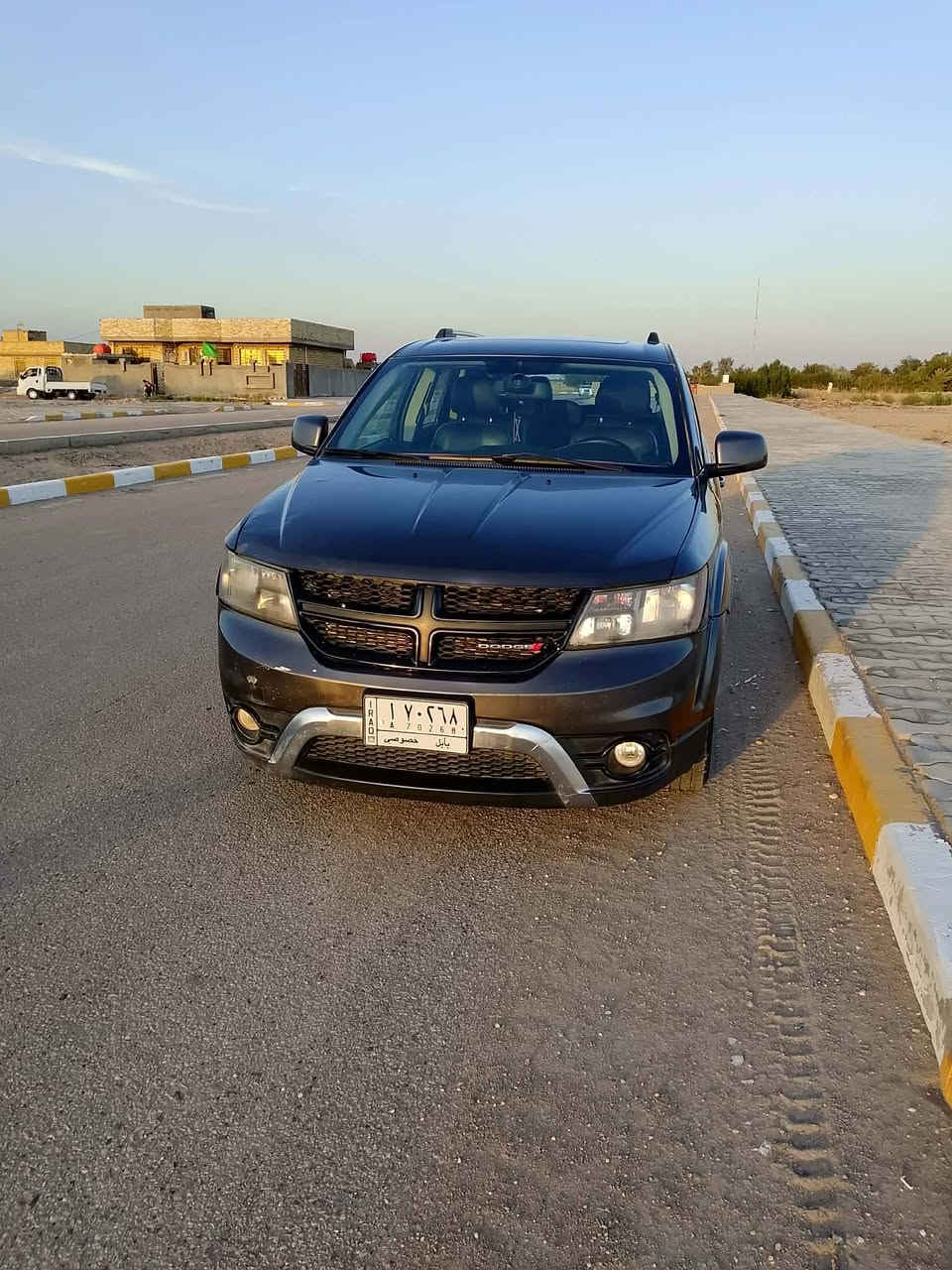 نوع المركبة: Dodge Journey 
الفئه: Cruise Road 
سنة الصنع: 2020
الوارد: امريكي 🇺🇸
المواصفات 👇🏻
1- شاشة كبيره📍
2- فتحة سقف📍
3- كشنات جلد📍
4- سبعة راكب📍
5- تحكم ستيرن📍
6- بصمة ابواب📍
7- بصمة تشغيل📍
8- اربعة سلندر (2400)
9- لايت شمسي LED ☀
10- بلوجكتر زنون🥇
11-كشن سائق كهرباء📍
12-كاميرا خلفيه📍
13-شاشه تحكم صغيره📍
العنوان: بابل 
 ولمعرفه سعر السيارة اكتـب رقم (1) في التعليقات🖤
وللاستفسار اكثر اتصل بصاحب السيارة من خلال الرقم ***********
