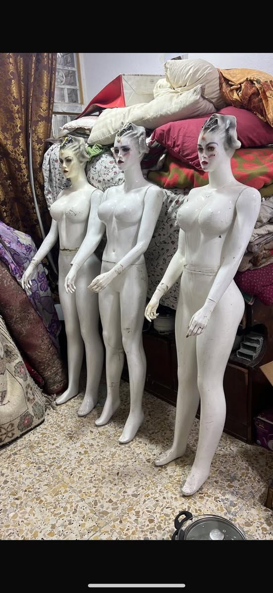 للبيع مستعجل ***********
