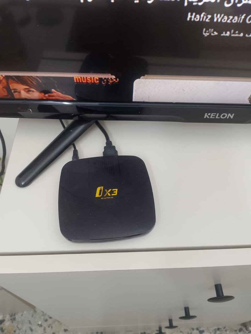 سلام وعليكم شاشه حجم 32 وياها جهاز ابو نت سعره 125 وبيه مجال مكاني بغداد حي جهاد مامتوجد علئ فيس
***********
