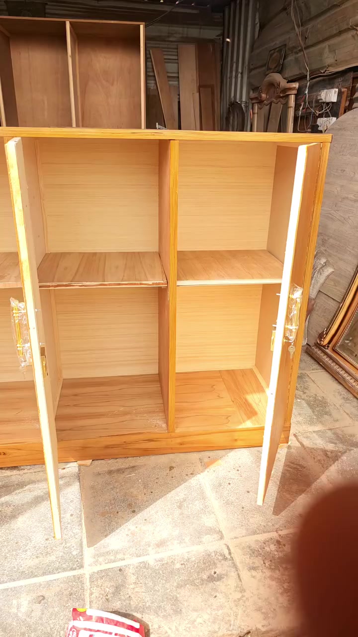 البيع السعر 185 جديد 5 ابواب كل باب وحده بخدمت الشراي واساب ***********
