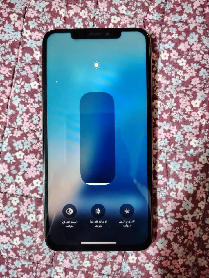 ايفون اكس ماكس مبدل شاشه وبطاريه 100ذاكره 256كامره بيه رجه مال فديو البوتريه تخبل دكمه مال تعلي مرات تشكل سعره100قفل  ‭***********‬ فقط واتساب راسلني

