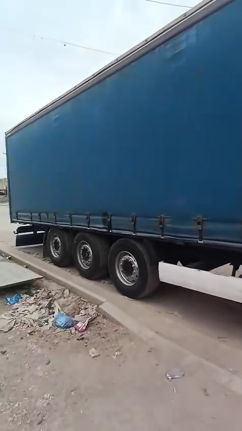 سلام عليكم عربانه كرونه البيع تفاصيل تصل عل رقم***********
