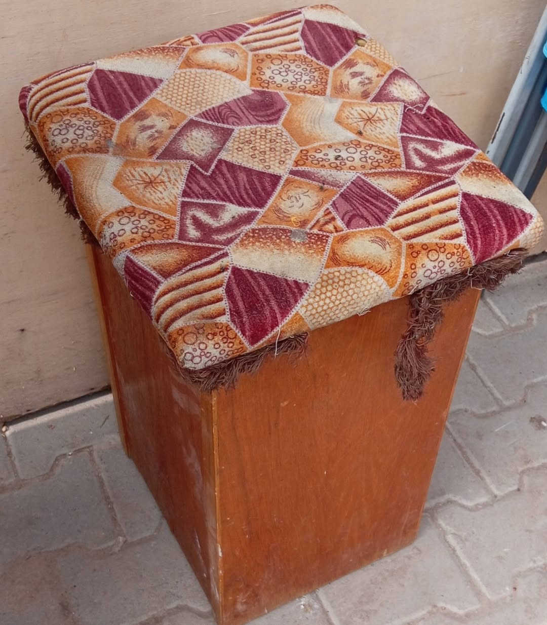 غراض للبيع المحموديه  عنواني لمحل  شارع مقيم مقام صراي قرب مكتبه مهندس حيدر 
***********
***********
