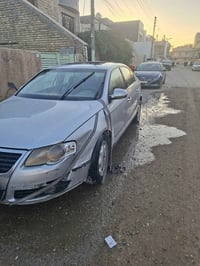 سياره باسات موديل ٢٠٠٧ أعطالها محرك ومشط ستيرن وضربه بابين بالجهه اليم...