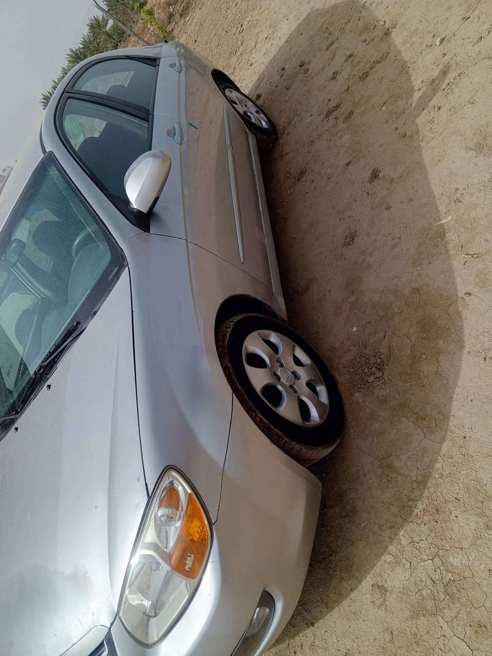 لسلام عليكم 
سبكترا موديل 2007 امريكي رقم بغداد سنويه مجددده
حادثها جاملغ خلفي  بدون دواخل 
البجم كبس 
بيها مكانات صبغ اثر جرد فقط 
مكينه لا تبخير لا تنقيص 
كير 
حداديه جديده 
تخم تاير 
دواخلها جدد 
السياره جاهزه من كلشي 
مكانها حله السعر 74 مجال بسيط 
***********
